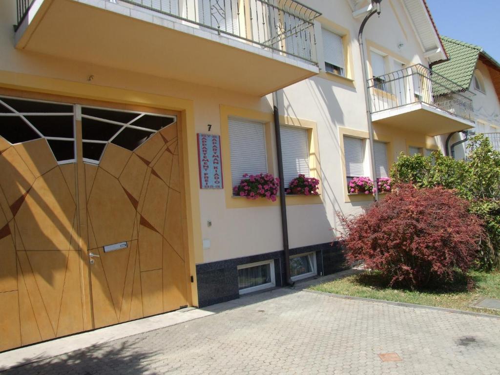 Apartment Revesz Harkany Exterior photo